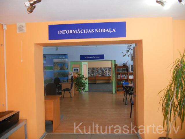skats iekšienē